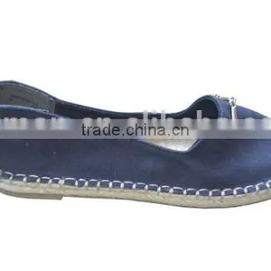 GR-350A Outside Seam Pattern Sewing Machine thumbnail-3