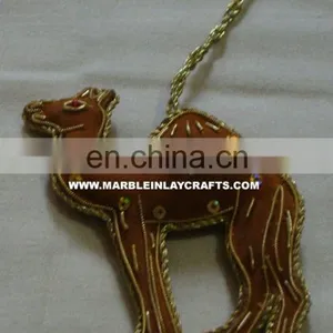 Decorative Christmas Camel thumbnail-1
