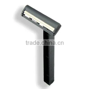D210 Twin Blade Woman and Man Disposable Hotel Razor thumbnail-3
