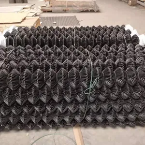 Hot Dipped Galvanized 6x10 Cchain Link Security Fence Privacy Fabric thumbnail-1