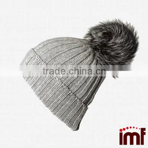 Cashmere Hat With Removable Fur Pom thumbnail-1
