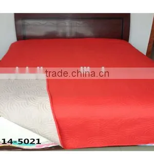 Chinese New Design China Colorful Home Textiles Ultrasonic Quilt Pigment Quilt Made in China thumbnail-6