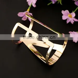 High Quality Fashion Women's Chic Hollow Wide Cuff Bracelet/ thumbnail-5