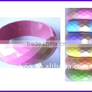 Fashion Colorful Wide-brimmed Plastic Resin Bangles(FCH-10644-2) thumbnail-1