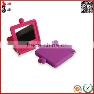 New Design Soft Promotional Compact Silicone Mirror thumbnail-1
