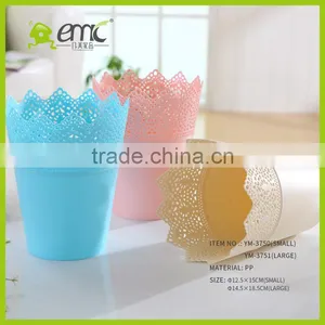 Wholsale Round Plastic Desktop Flower Pot/mini Storage Bucket Lace Hollow Style thumbnail-1
