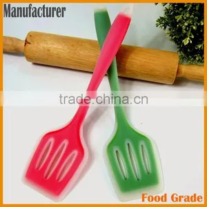 Flexible Silicone Slotted Turner Spatula for 2016 New Design thumbnail-5
