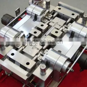 Plastic Injection Mould thumbnail-1