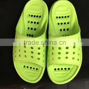 Anti-slip Bath Leak Slippers thumbnail-4