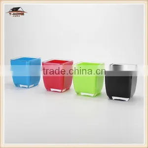 Plastic Disposable Tooth Cup thumbnail-1