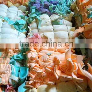 High Quality Polyurethane Foam 100% Dry and Clean thumbnail-1