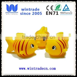 Phthalate Free Sample Fish Bath Toy Squeaky Squirt Water for Baby thumbnail-2