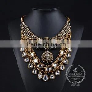 High Quality Vintage Rhinestone Chunky Statement Necklace Tin Alloy Fashion Women Pendant Necklace 6390092 thumbnail-2