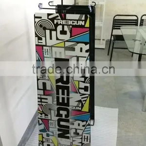 Pretty Attractive Design Metal Display Stand With Hooks thumbnail-1