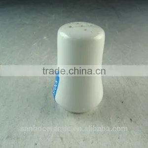 Cheap Wholesale White Ceramic Salt and Pepper Shaker thumbnail-1