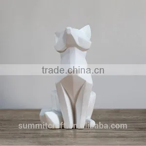 Stylish Resin White Animal Statue Modern Home Decoration thumbnail-4