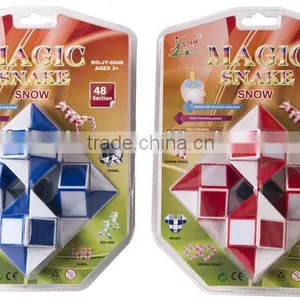 Plastic Magic Snake thumbnail-3