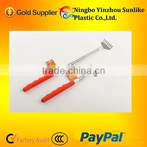 Telescopic Back Scratcher With Tied Card thumbnail-1