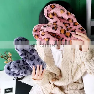 New Indoor Furry Sandals Leopard Fleece Slippers Female Rabbit Plush Anti-skid Flip Flops Womens Wholesale thumbnail-4