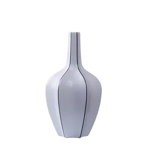 White Modern Simple Nordic Style Carambola Jingdezhen Ceramic Vase For Dining Table thumbnail-5