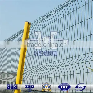 PVC Coated Welded Wire Mesh Fence thumbnail-1