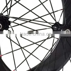 China Carbon Rim New Carbon Bicycle Wheelset 700c 88mm Road Bike Clincher Glossy 700c 88mm Carbon 3k Glossy 20/24 Spokes thumbnail-2