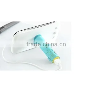 Factory Supply !2000 Mah /2200 Mah /2600mAh Portable Lipstick Mobile Battery Charger With Cellphone Holder thumbnail-1