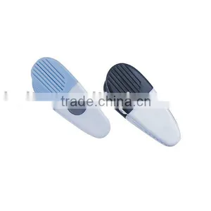 Plastic Magnet Clip thumbnail-1