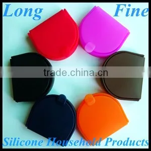 Washable Silicone Mini Handbag thumbnail-2