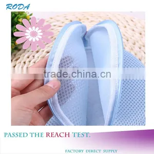 Roda Wholesale 100% Polyester Sandwishing Triangle Lingerie Washing Mesh Bag thumbnail-4
