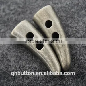 VINTAGE SILVER COLOR RESIN TOGGLE BUTTON thumbnail-2