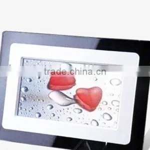 7 Inch Digital Photo Frame ITC-701 thumbnail-1