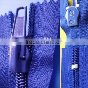 Zipper thumbnail-1