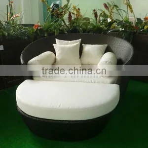 Newest Design Outdoor Big Sun Bed Rattan Day Bed thumbnail-4