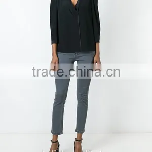 2016 Latest Design Custom Deep V Neck Blouse for Women thumbnail-3