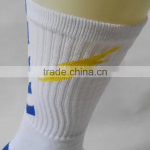 Men Custom Design Socks Custom Basketball Elite Socks thumbnail-4