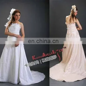 1 Elegant A-line Ruffle Lace Long Train Taffeta Wedding Gown thumbnail-1
