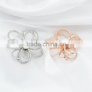 Korean Style China Wholesale Rhinestone Pearl Flower Brooch for Wedding Invitations Quality Choice thumbnail-2