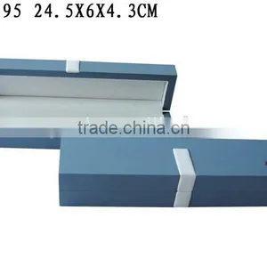W691 High Glossy Painted Wooden Necklace Box thumbnail-6