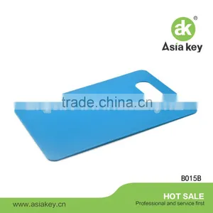 Kitchen Gadgets Plastic Cutting Board thumbnail-1