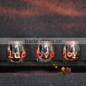Electroplate Glass Candle Holder thumbnail-1