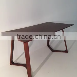 Leisure Round Table thumbnail-3