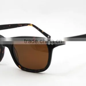 Hand-made Fashion Sunglass With CAT3 Polarized Lense thumbnail-2