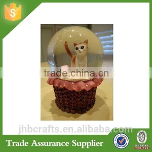2015 Souvenirs Snowball Glass Snowball With Resin Craft thumbnail-1