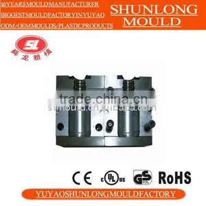 Plastic Thermoforming Injection Drink Bottle Mould thumbnail-1