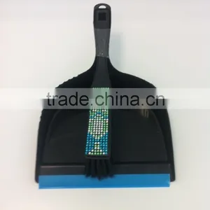 Plastic Cleaning Dustpan and Brush Set for Table thumbnail-1