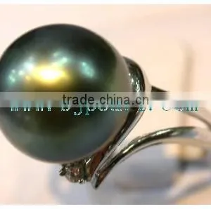 Green Seawater Pearl Ring thumbnail-4