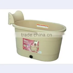 Bath Tub With Head Bracer thumbnail-1