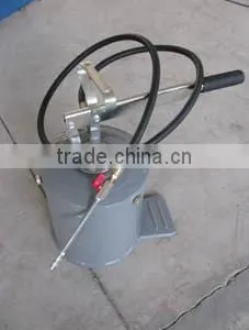 Grease Bucket With Hand Pump GPT10L02 thumbnail-1