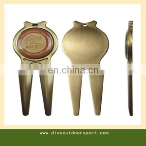 Golf Ball and Pitch Markers thumbnail-1